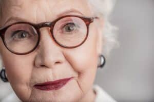 Companion Care at Home North Kingston, RI - Support for Seniors Living With Low Vision